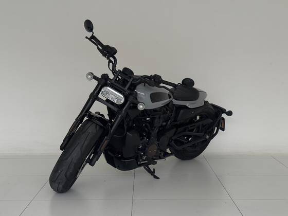 HARLEY-DAVIDSON SPORTSTER S 